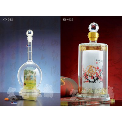 四川玻璃工艺酒瓶公司_河间宏艺玻璃制品厂家定制内画酒瓶